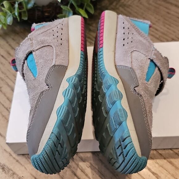 Merrell Sneakers - Gray and Blue Size 1 - Picture 3 of 10